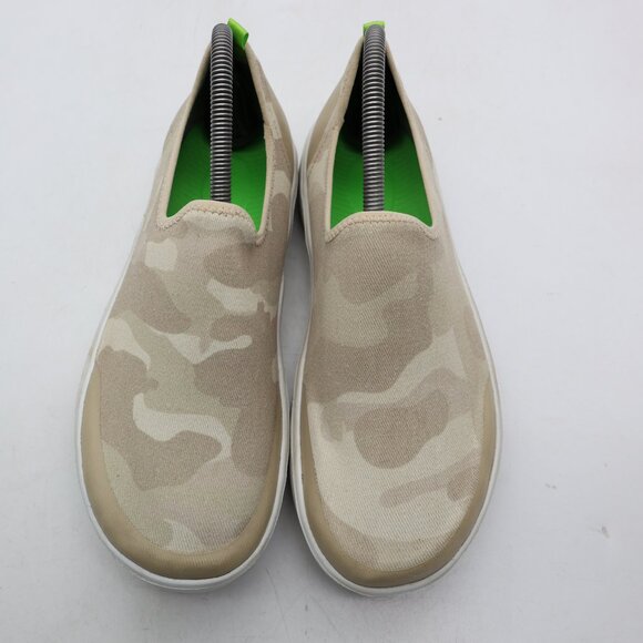 OOFOS OOmg EeZee Low Shoes Women's Size 9 Army Green Camo Print Slip On Recovery - Picture 2 of 9